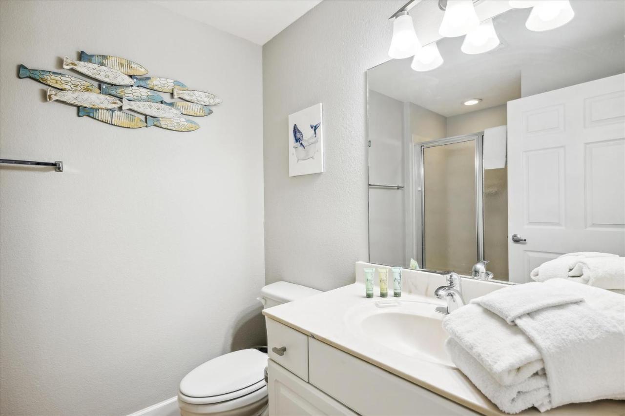 Gone Coastal - Tidewater Beach Resort #2410 By Book That Condo Panama City Beach Exteriér fotografie